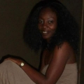 Salut suis belle et séduisante africaine aimant la nature le travail. Célibataire avec un enfant. Je désire un homme libre pour une histoire d amour. Basée sur le respect l