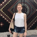 laura, célibataire, je suis à la recherche d'un complice laura, célibataire, je suis à la recherche d'un complice