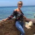 Je suis une personne sans prise de tête , je suis à la recherche de l'amour Je suis une personne sans prise de tête , je suis à la recherche de l'amour