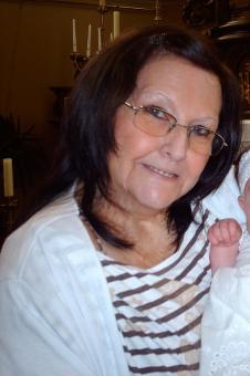 SVP que des personne de BELGIQUE je ne repond pas aux autres

bonjour,dificile de ce d ecrire
j ai 54 ans et j'ai ete mere au foyer
maintenant je crois que j ai le droit a une vie amoureuse,e