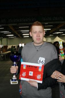 je suis comme je suis , ouvert a toute descusion , toujours prêt a aider , je ne me confie pas facilement 