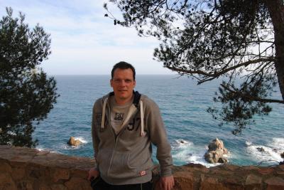 salut à tous, nouveau sur ce genre de site suis curieux de voir ce que cela va me réservé ;)

Suis honnête, sympa, j'adore découvrir de nouvelles choses....