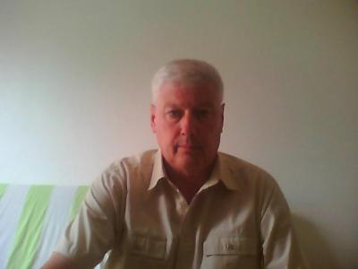 Bonjour je ne suis pas ici pour une aventure sexuelle, mais pour: découvrir, sourire et rire A2.. fais des donations aux croyant(es)les bien méritant(e)Le tout pour le plaisir de partager.
