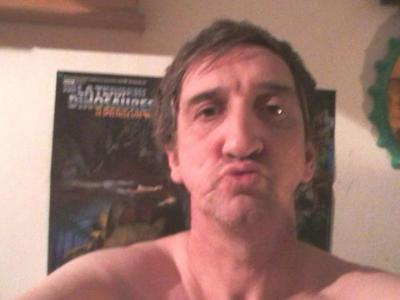 j'ai 48 ans ss enfts ,je suis un nudiste rech.la meme chose que moi a me prouver je reherche pour plus tard j aime le nudisme et toi