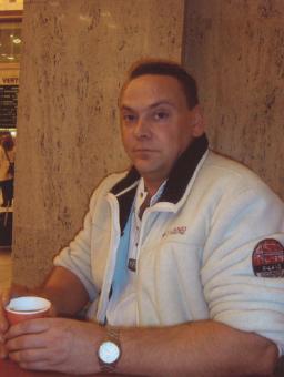 homme sportif attentionné cherche sa moitié pour relation serieuse