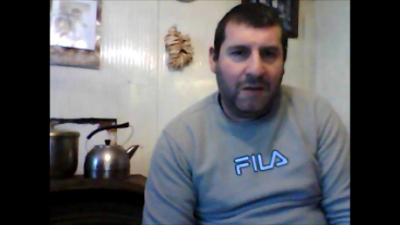 je desire rencontre une fille de 18ans a 45ans pour briser solitude a+