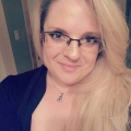 Je suis une femme tout d'abord sérieuse sincère et véridique aussi et ensuite je suis une femme attentionnée gentille généreuse sympa cool ouverte a tout
