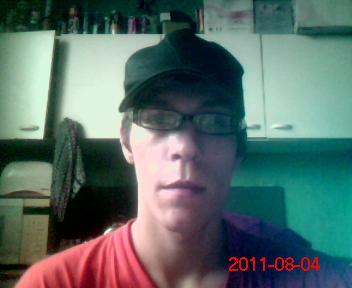 Bonjour a toute,
je me suis inscrit sur se site pour trouve l ame soeur si elle exciste encore
Dans un premier temps je ne cherche qu a faire connaissance et plus si affinité
je suis assez timide 