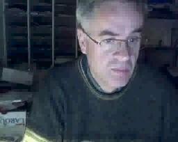 je suis un homme sympa qui n'as pas eu le temps  pour l'amour a cause du travail,alors j'ai hâte de faire une rencontre.