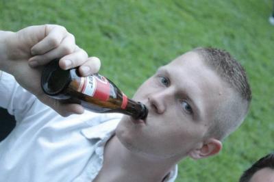 Salut!

Je m'appelle Kévin (silien)(ce n'est pas moi qui ai choisi ce prénom...), j'ai 22 ans, je suis militaire et surtout célibataire!

Tu as envie de me parler? Alors viens, e