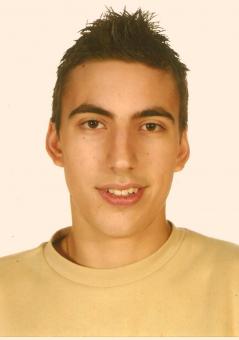 Salut je suis ici pour faire de nouvelles rencontres et plus si infinté.En saoir plus discutons ensemble :)