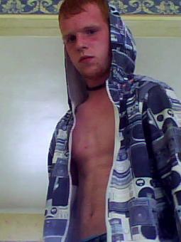 bonjour a toute et tous je suis inscrie  pour fair des rencontre avec des femme qui cherche une relation serieux ou une aventure je suis quelqu un de tres serieux 