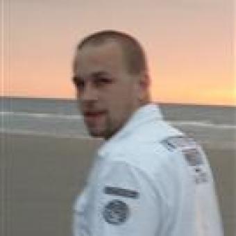 bonjour je m appele bruno j ai 26ans et je cherche l amour avec un grand A